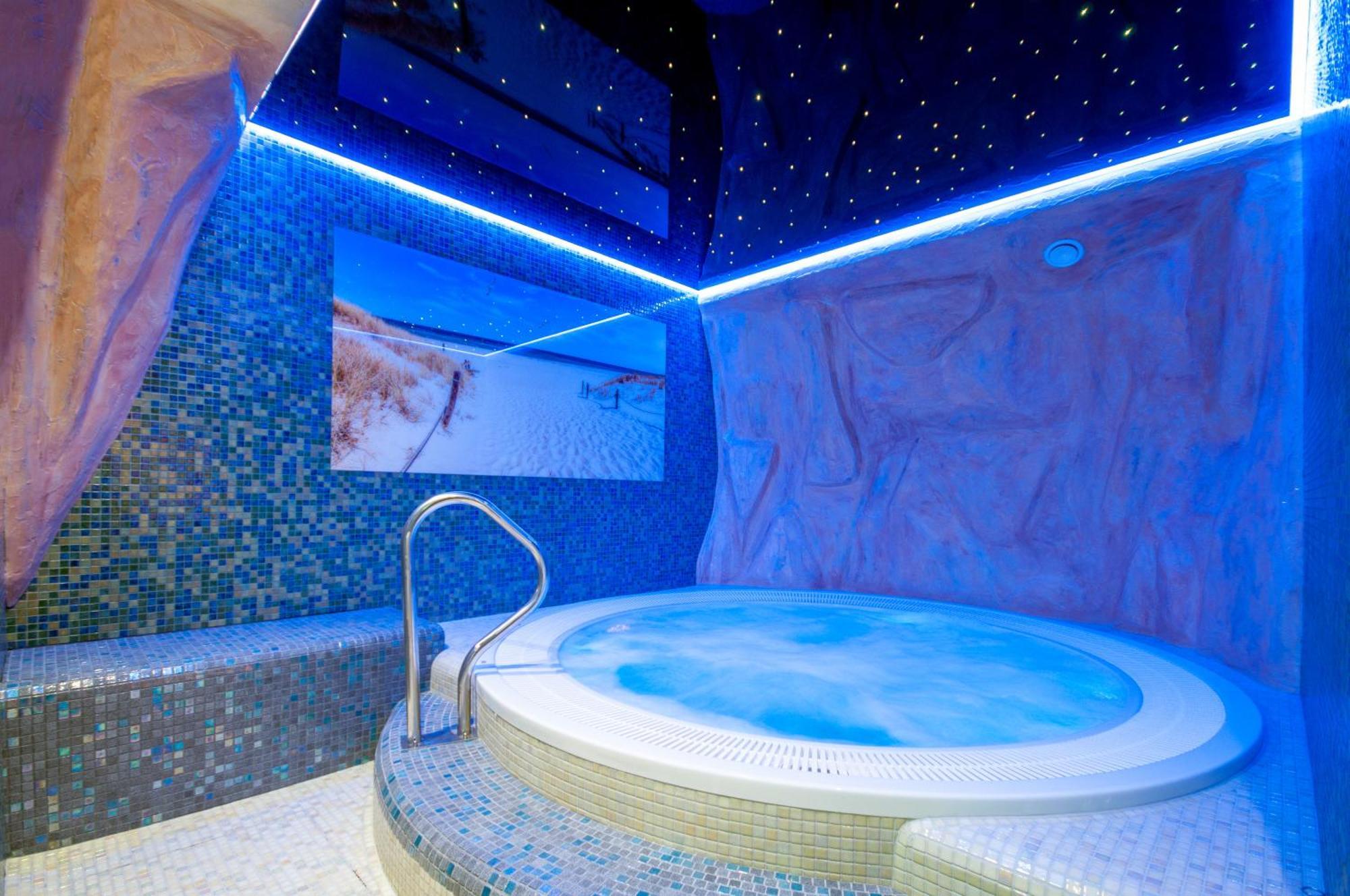 Monaco Ville Wellness 미엥지즈드로예 외부 사진